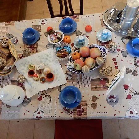 Il Gelsomino Bed & Breakfast Frasso Sabino Bagian luar foto