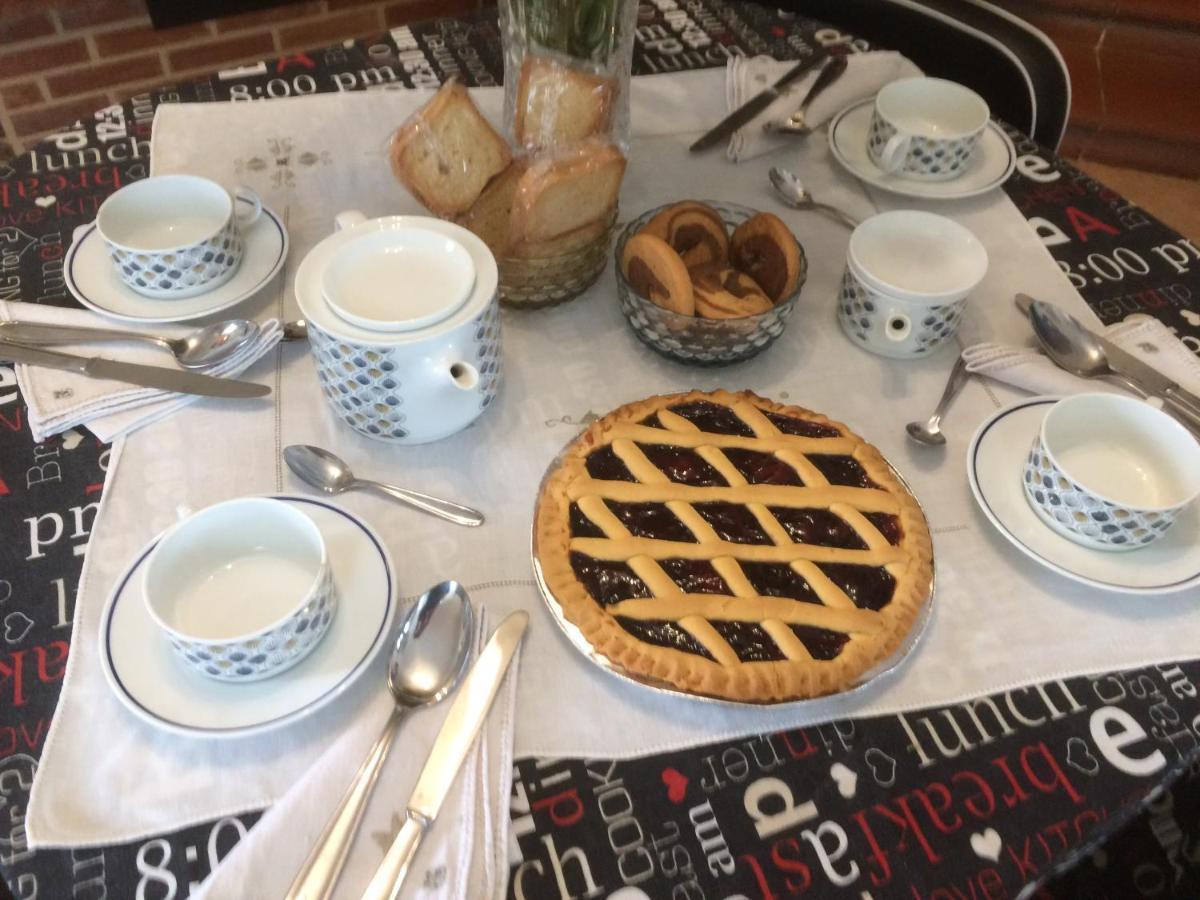 Il Gelsomino Bed & Breakfast Frasso Sabino Bagian luar foto